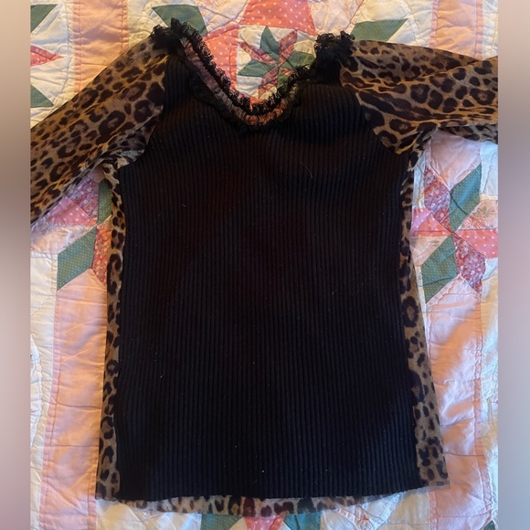 Leopard lace top - Picture 3 of 5